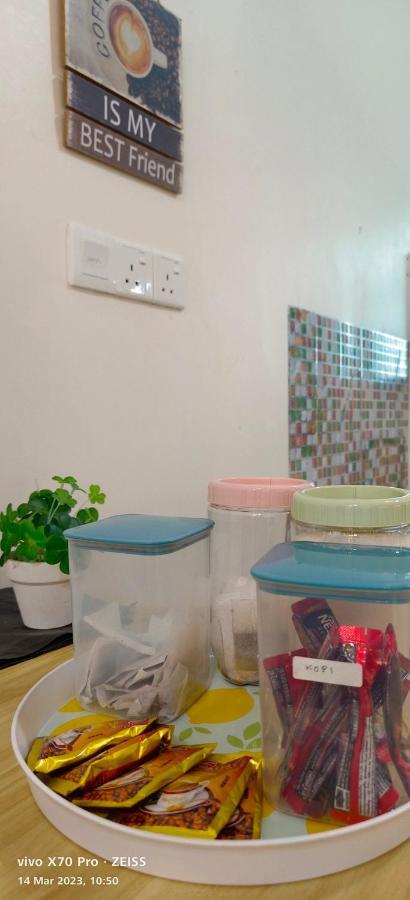 Sofea Hana Homestay, Pantai Balok, Kuantan Exterior foto